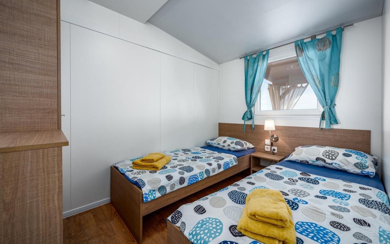 Panorama Mobile Homes In Camping Park Umag Oda fotoğraf