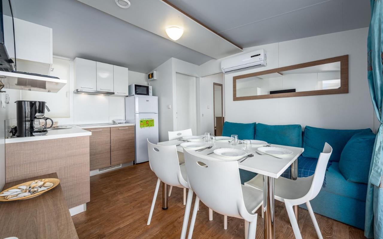 Panorama Mobile Homes In Camping Park Umag Oda fotoğraf