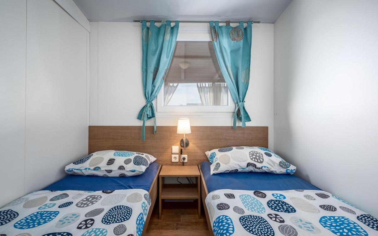 Panorama Mobile Homes In Camping Park Umag Oda fotoğraf